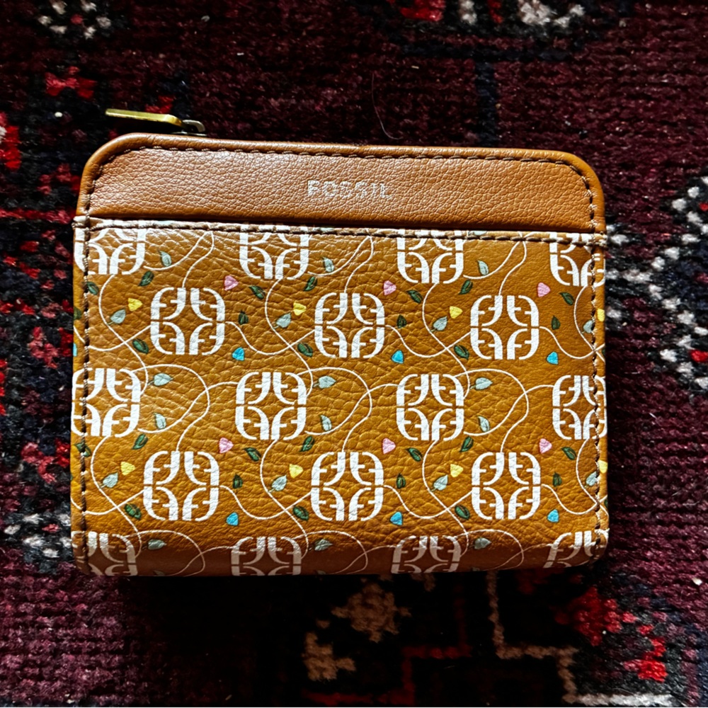 Fossil Brown Patterned Wallet - image 1